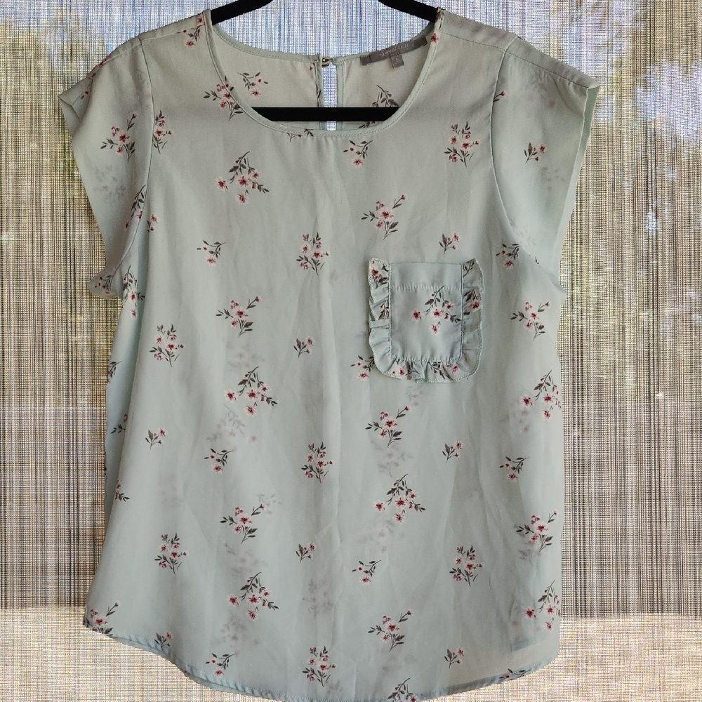 Sweet Rain Green Flutter Sleeve Boxy Blouse